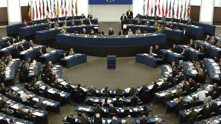 Προς ψήφιση νομοθεσία για την ενημέρωση των πολιτών μέσω κινητών τηλεφώνων σε περιπτώσεις έκτακτης ανάγκης