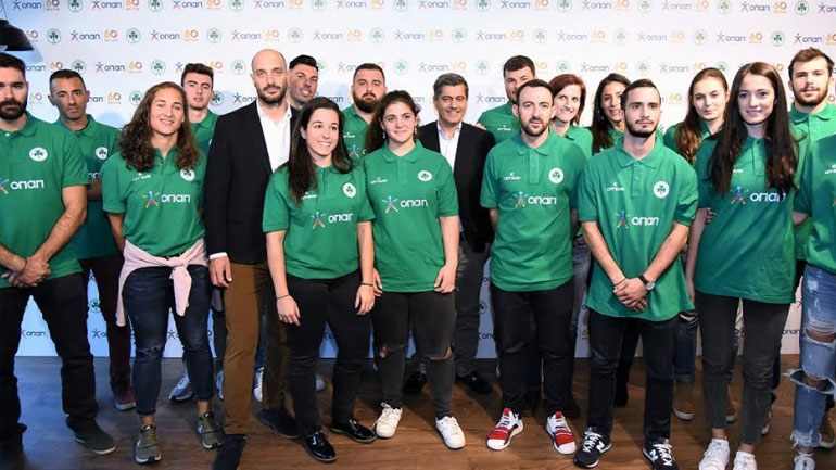  Πάνος Μπόλλας - Brand, Marketing Communications & Sponsorship Team Director ΟΠΑΠ, Οδυσσέας Χριστοφόρου – Επικεφαλής Εταιρικών και Ρυθμιστικών Υποθέσεων ΟΠΑΠ και αθλητές του Παναθηναϊκού Α.Ο. 