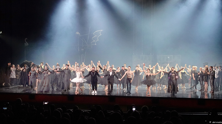 Θερμό χειροκρότημα για τη Λίμνη των κύκνων από το Μπαλέτο της Εθνικής Λυρικής Σκηνής σε χορογραφία Κωνσταντίνου Ρήγου