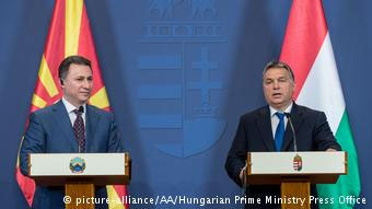 Ο πρωθυπουργός της FYROM Νίκολα Γκρουέφκσι με τον πρωθυπουργό της Ουγγαρίας Βίκτορ Όρμπαν το 2015 στη Βουδαπέστη 
