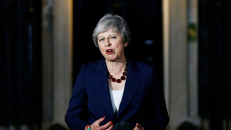 Εργατικό Κόμμα: Η Μέι στερείται πλέον κύρους για να φέρει εις πέρας το Brexit