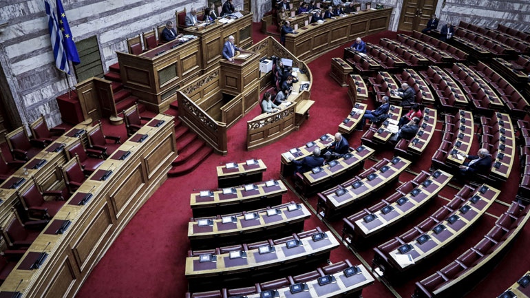 Βουλή: Ενός λεπτού σιγή για τα θύματα της Μάνδρας