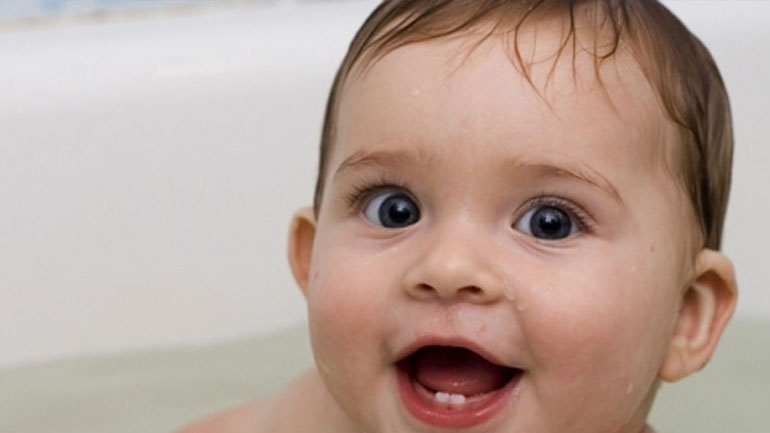 Οδοντικός πόνος στο μωρό: Γιατί συμβαίνει και πώς να το αντιμετωπίσετε