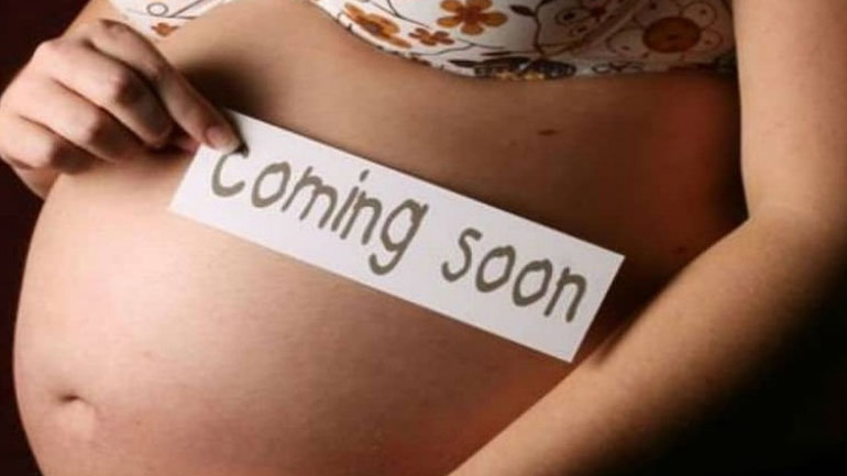 Η ειδική άδεια προστασίας της μητρότητας, διάρκειας έξι μηνών, δεν συμψηφίζεται με καμία άλλη άδεια προστασίας της μητρότητας