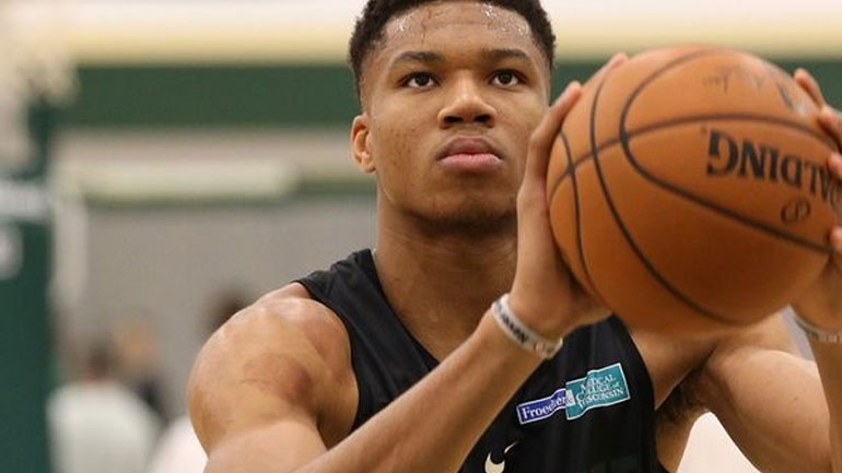 Γίναμε πάλι ρεζίλι