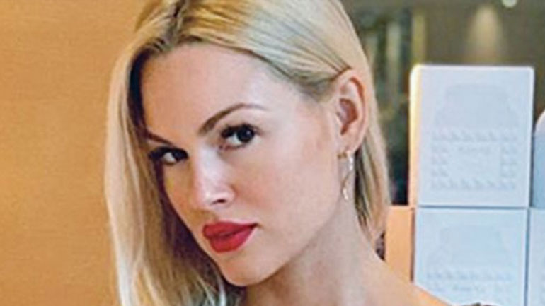 Βίκυ Κάβουρα: «Είχα σχέση με παντρεμένο»