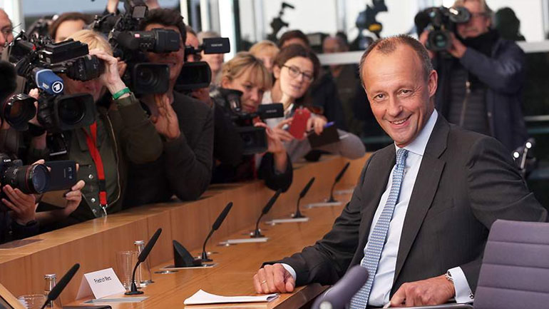 Φρίντριχ Μερτς: «Βγάζω περίπου ένα εκατομμύριο ευρώ τον χρόνο»