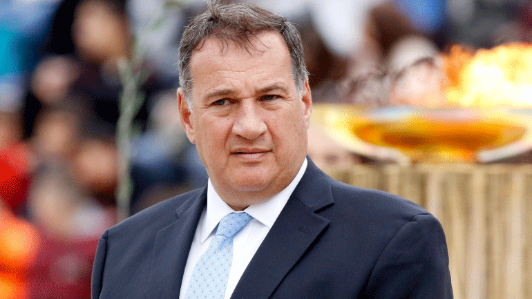 O Σπύρος Καπράλος υποψήφιος για τη θέση μέλους της ΔΟΕ στην Ελλάδα