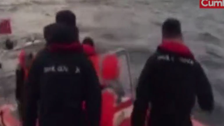 Καρέ-καρέ διάσωση προσφύγων στα Μοσχονήσια