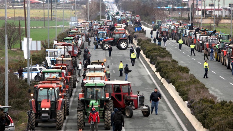 Ζεσταίνουν τα τρακτέρ τους οι αγρότες – Κινητοποιήσεις στις 28 Νοεμβρίου