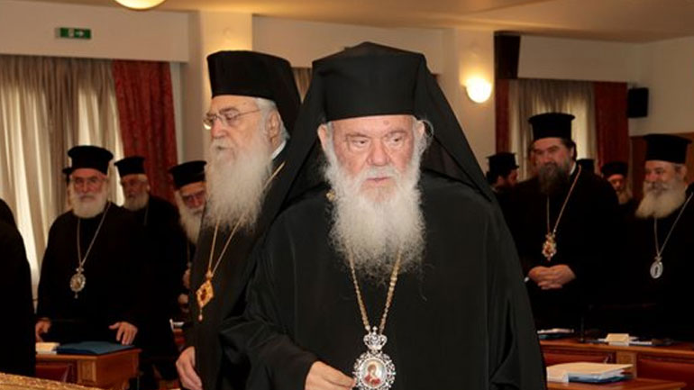 Ο Αρχιεπίσκοπος ενημερώνει τους κληρικούς της Αρχιεπισκοπής για το μισθολογικό