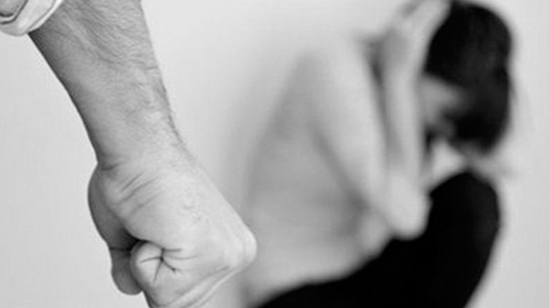 Γερμανία: Μια γυναίκα κακοποιείται, παρενοχλείται ή απειλείται ανά πέντε λεπτά