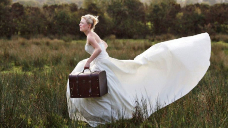 Η νύφη το’σκασε…