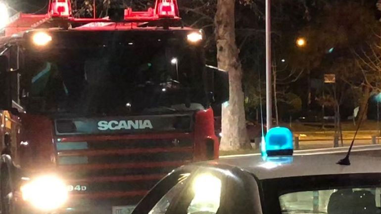 Θεσσαλονίκη: Γκαζάκι στην είσοδο πολυκατοικίας στην Καλαμαριά