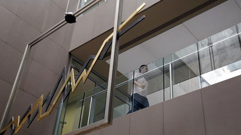 Ανακάμπτει η χρηματιστηριακή αγορά