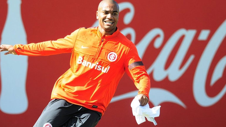 «Στην Ντόρτμουντ τον Ιανουάριο ο Μολέντο»