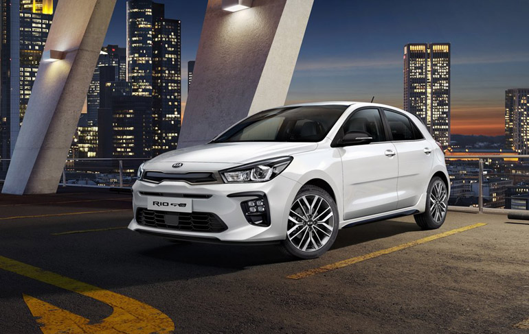 Το γραφείο τελετών ζήτησε ένα Rio για νεκροφόρα...