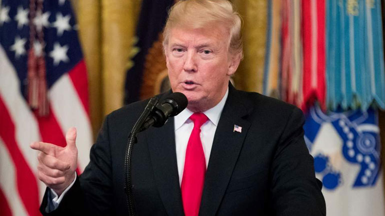 Επίθεση Τραμπ στους δικαστές: «Κινδυνεύουν οι ΗΠΑ με τις αποφάσεις σας για το άσυλο»