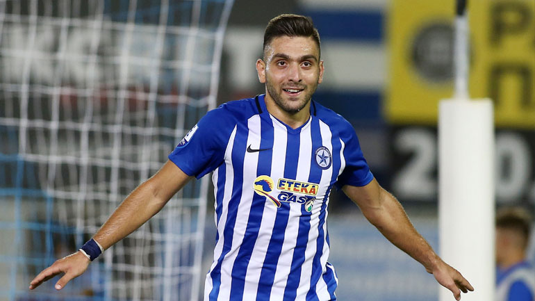 Η Σπόρτινγκ Λισαβόνας θέλει τον Κουλούρη σύμφωνα με την «A Bola» Η Σπόρτινγκ Λισαβόνας θέλει τον Κουλούρη σύμφωνα με την «A Bola»