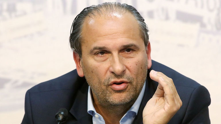 Πρέλεβιτς: «Όποιος θέλει να βοηθήσει να το κάνει με πράξεις, όχι με λόγια»