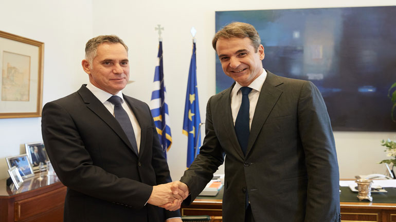 Συνάντηση Μητσοτάκη με τον πρόεδρο του κυπριακού ΔΗΚΟ Ν. Παπαδόπουλο
