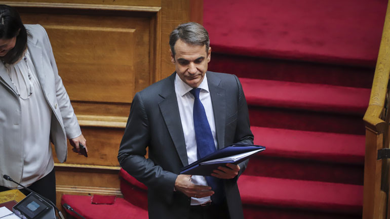 Βουλή: Με μέλη της πανεπιστημιακής κοινότητας συναντήθηκε ο Μητσοτάκης