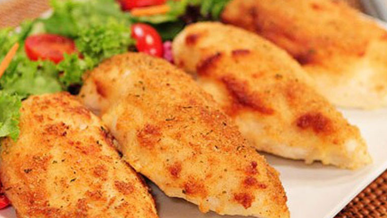 Κοτόπουλο με παρμεζάνα στον φούρνο