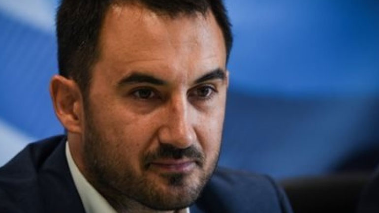 «Άμεσα 4.500 προσλήψεις μόνιμου προσωπικού στην ειδική αγωγή και 15.000 στην τριετία»