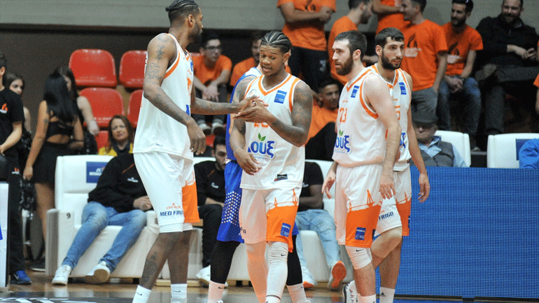 «Σόου» του Προμηθέα απέναντι στην Κύμη