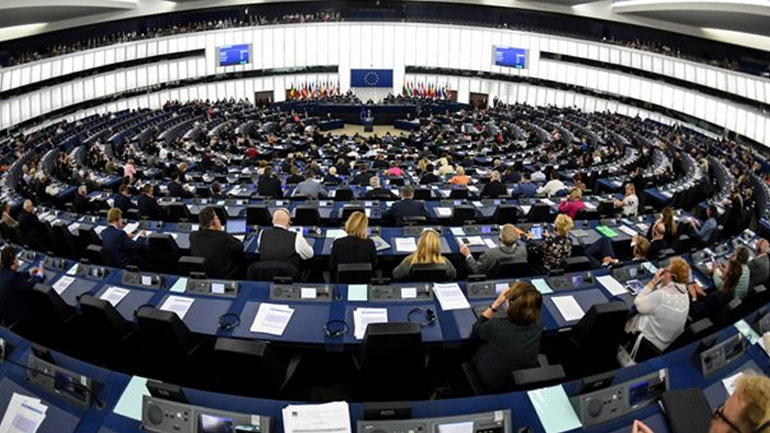 Συμβούλιο της Ευρώπης: Στο επίκεντρο η κοινή επιμέλεια παιδιών