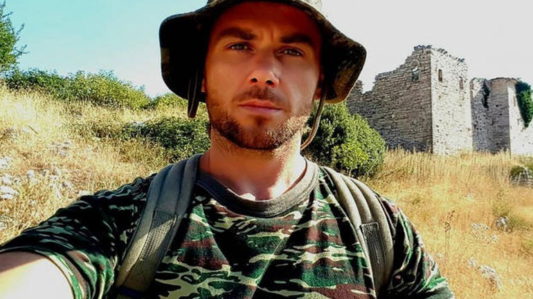 Ξεσπά η αδερφή του Κ. Κατσίφα: «Σκοτώνουν ξανά τον αδερφό μου»