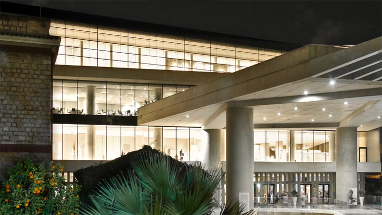 Sunday Times: Το Μουσείο της Ακρόπολης είναι ικανό να φιλοξενήσει τα γνήσια γλυπτά του Παρθενώνα