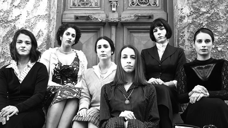 Παράταση για το έργο «Γυναίκες» στο Θέατρο Βαφείο