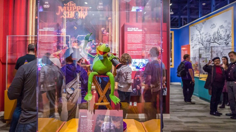 Για να συναντήσουμε τον Κέρμιτ, τη Μις Πίγκι και τους άλλους