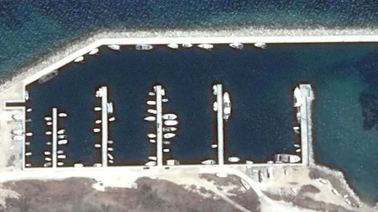 Μία δεσμευτική προσφορά για την παραχώρηση της μαρίνας Χίου