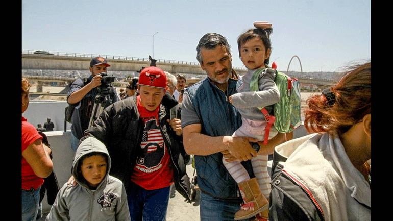 Σαράντα δυο μετανάστες συνελήφθησαν στα σύνορα του Μεξικό
