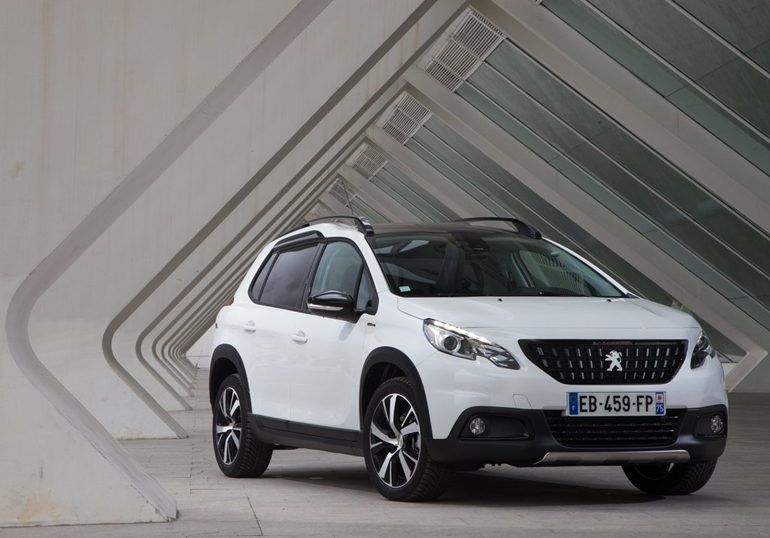 Στο 208 η γαλλική φίρμα προσφέρει έκπτωση έως 2.500 ευρώ