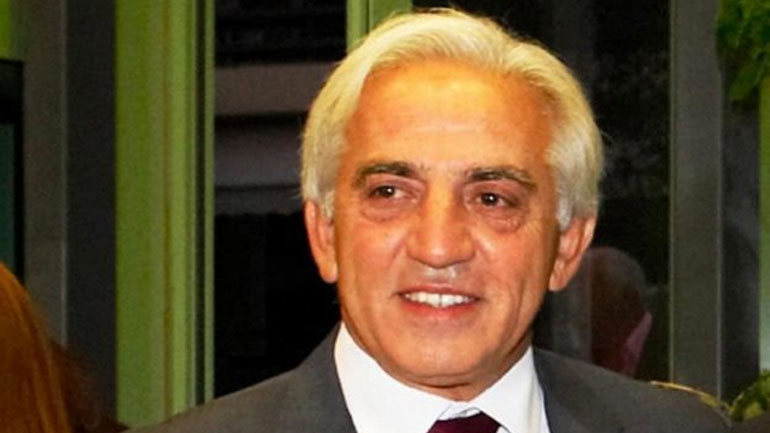 Για κάποιον λόγο…