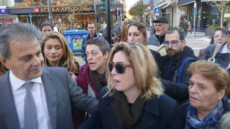 Ικανοποιημένοι δηλώνουν ο δικηγόρος και η κόρη της 53χρονης καθαρίστριας