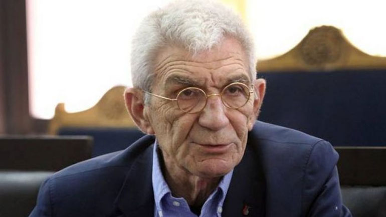 Μπουτάρης: «Οι πόλεις δεν βάφονται με χρώματα»