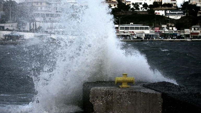 Αλεξανδρούπολη: Χωρίς ακτοπλοϊκή σύνδεση η Σαμοθράκη λόγω ισχυρών ανέμων