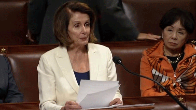 ΗΠΑ: Οι Δημοκρατικοί υποστήριξαν τη Νάνσι Πελόζι στην εσωκομματική ψηφοφορία για την εκλογή της