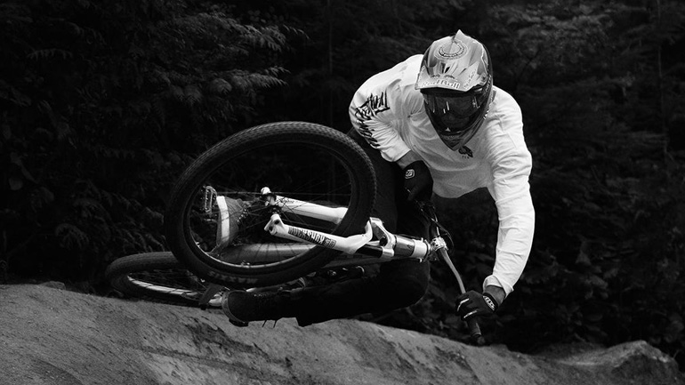 Αν δεν έχεις δει τον Semenuk να καβαλάει, δεν έχεις δει τίποτα!