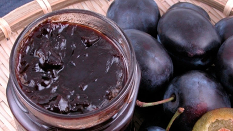 Μαρμελάδα δαμάσκηνο