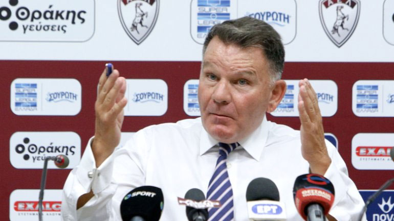 Ρατσιστής, χυδαίος και χούλιγκαν ο κύριος Κούγιας