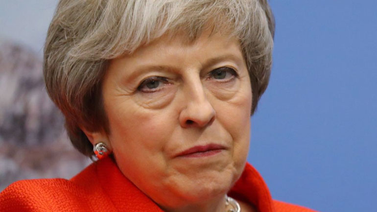 Σκληραίνουν την στάση τους οι Εργατικοί απέναντι στην Τερέζα Μέι