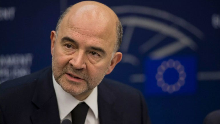 Μοσκοβισί: Ο προϋπολογισμός της Ελλάδας επιτυγχάνει τον στόχο πρωτογενούς πλεονάσματος