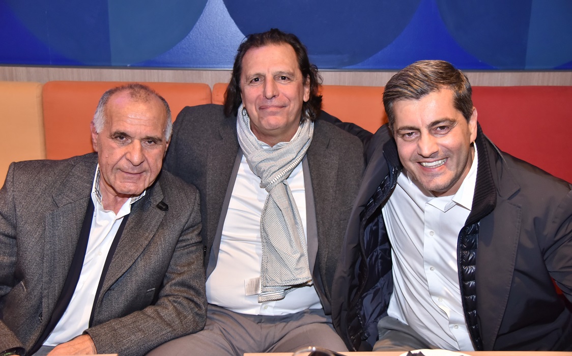 (από αριστερά) Βασίλης Κωνσταντίνου, Τάσος Μητρόπουλος, Οδυσσέας Χριστοφόρου, Επικεφαλής Εταιρικών και Ρυθμιστικών Υποθέσεων ΟΠΑΠ