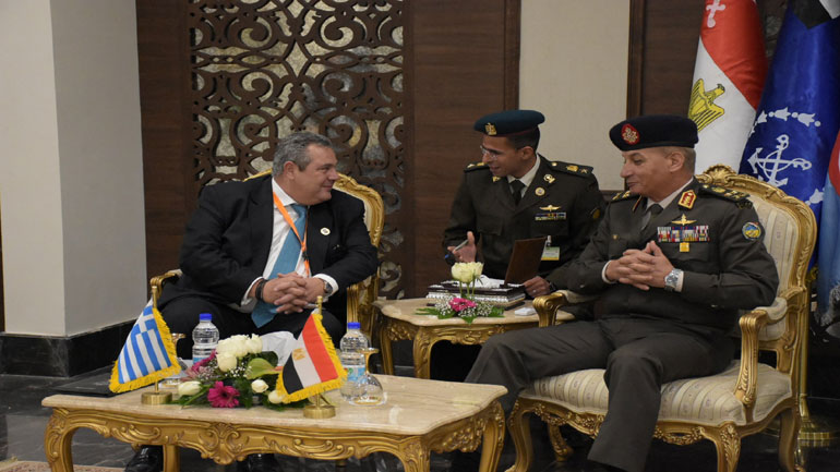 Ο  Πάνος Καμμένος στη Διεθνή έκθεση «EDEX 2018» στο Κάιρο