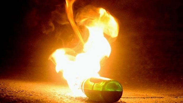 Επίθεση σε κτήριο των ΜΑΤ στην Καισαριανή